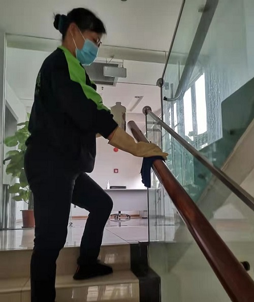 皇崗口岸監(jiān)管區(qū)單體樓宇衛(wèi)生保潔服務(wù)項目
